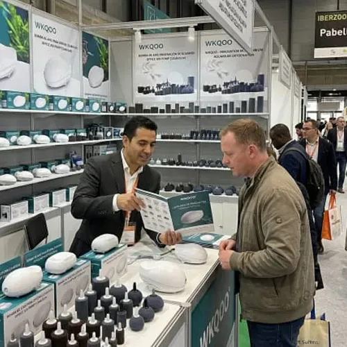 Gerai pameran produk akuarium WKAQOO di IBERZOO\u0026PROPET Feb 2025, Madrid untuk pendekatan kepada pengedar global dan pembeli OEM